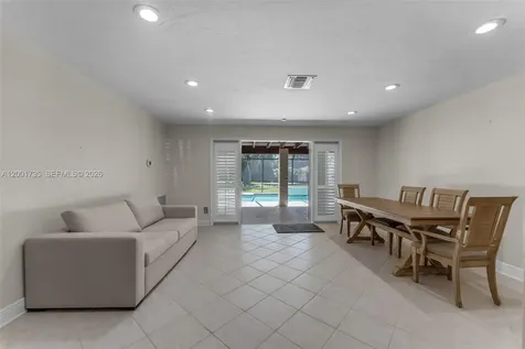 11401 SW 102nd Avenue Miami FL 33176
