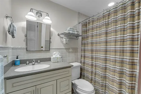 11401 SW 102nd Avenue Miami FL 33176