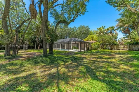 11401 SW 102nd Avenue Miami FL 33176