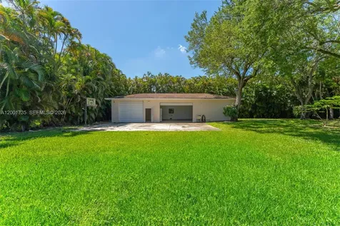11401 SW 102nd Avenue Miami FL 33176
