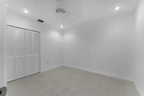 11401 SW 102nd Avenue Miami FL 33176