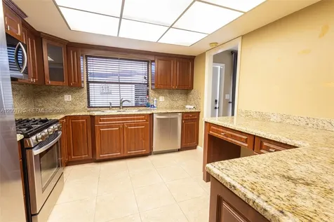 11245 SW 111th Street Miami FL 33176