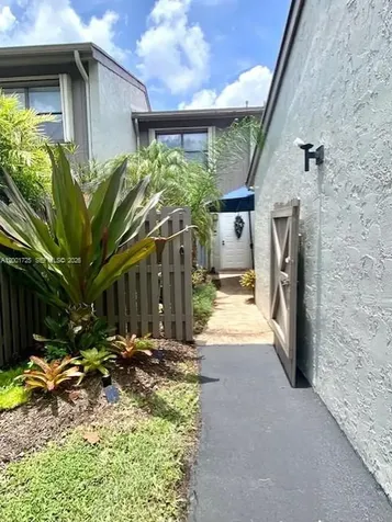 11245 SW 111th Street Miami FL 33176