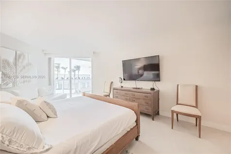 16485 Collins Avenue Sunny Isles Beach FL 33160