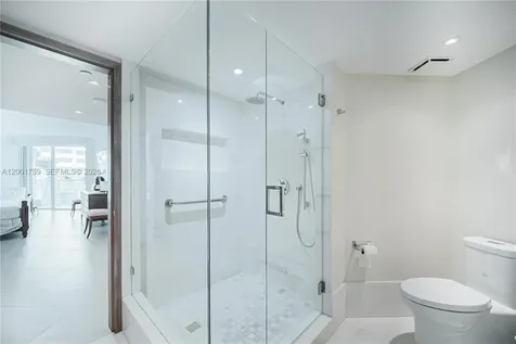 16485 Collins Avenue Sunny Isles Beach FL 33160