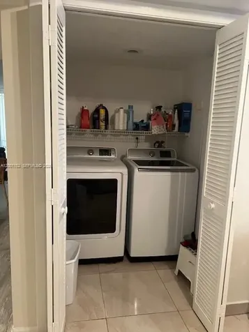 16175 Golf Club Road Weston FL 33326
