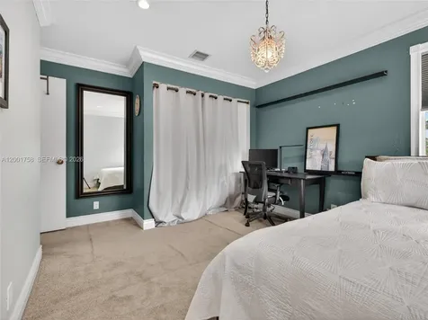 567 Live Oak Lane Weston FL 33327