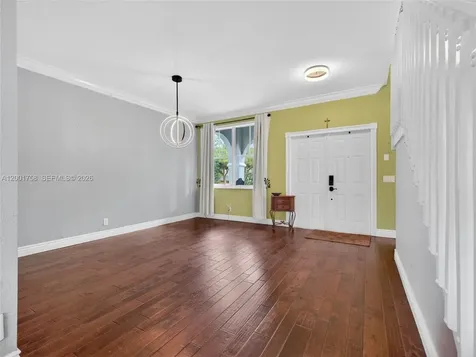 567 Live Oak Lane Weston FL 33327