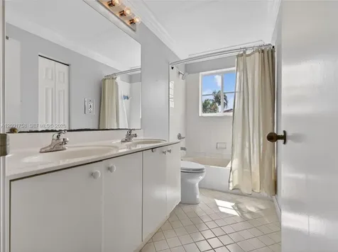 567 Live Oak Lane Weston FL 33327