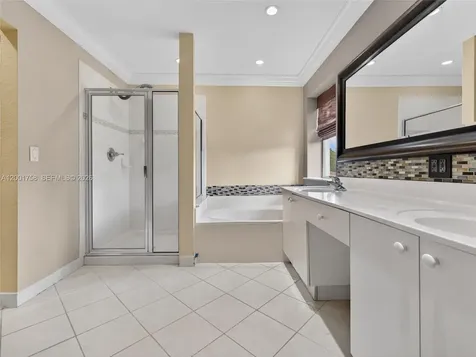 567 Live Oak Lane Weston FL 33327