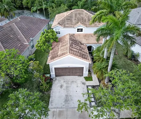 567 Live Oak Lane Weston FL 33327