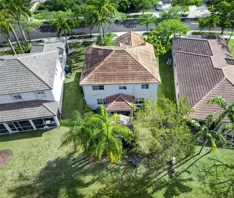 567 Live Oak Lane Weston FL 33327