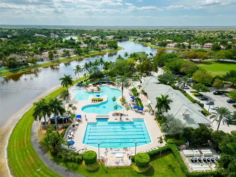 567 Live Oak Lane Weston FL 33327
