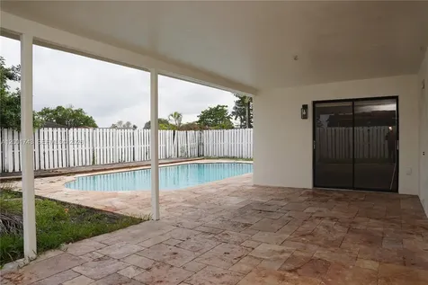 4290 NW 120th Way Sunrise FL 33323