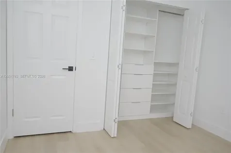 4290 NW 120th Way Sunrise FL 33323