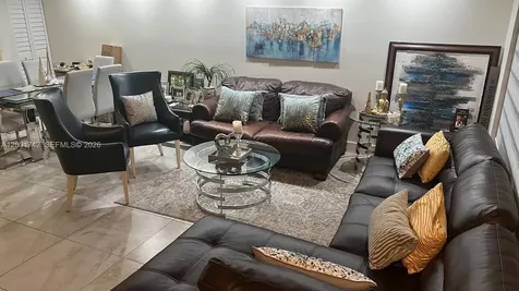 1425 NW 124th Avenue Pembroke Pines FL 33026
