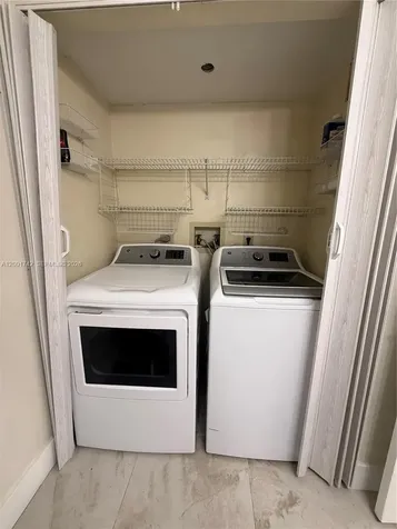 1425 NW 124th Avenue Pembroke Pines FL 33026