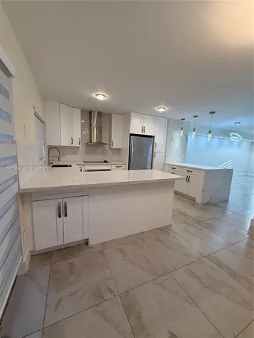 1425 NW 124th Avenue Pembroke Pines FL 33026