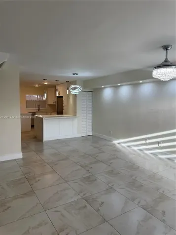 1425 NW 124th Avenue Pembroke Pines FL 33026