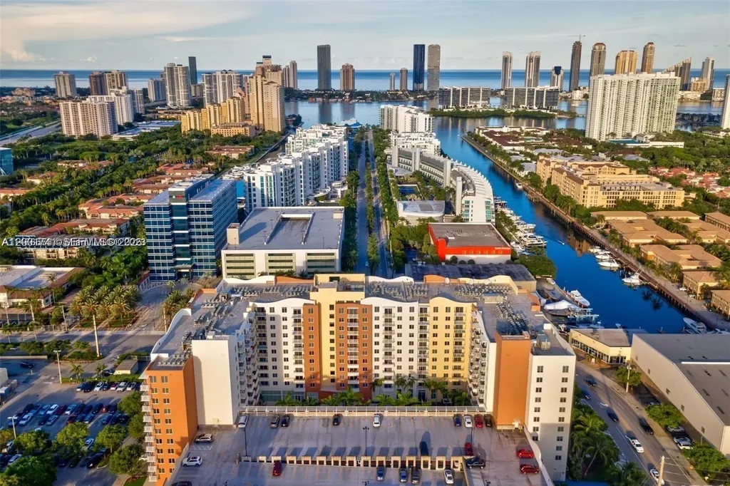 2775 NE 187th Street Aventura FL 33180