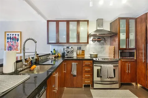 555 NE 15th Street Miami FL 33132