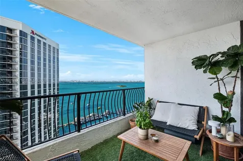 555 NE 15th Street Miami FL 33132