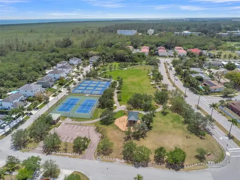 7820 SW 199th Terrace Cutler Bay FL 33189