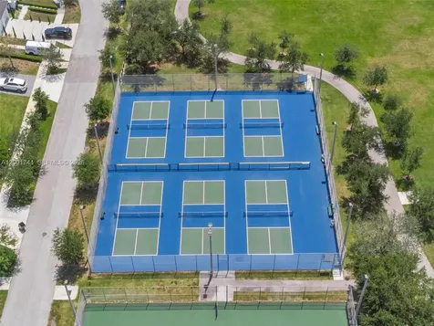 7820 SW 199th Terrace Cutler Bay FL 33189