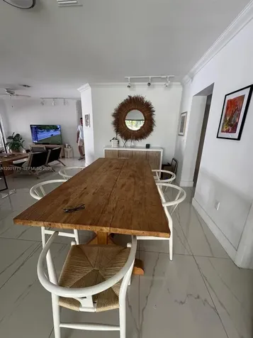 230 Cranwood Drive Key Biscayne FL 33149