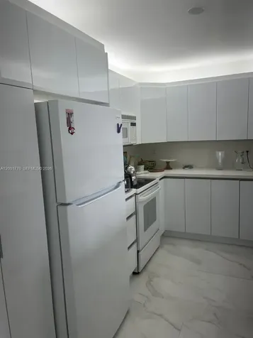 100 Bayview Drive Sunny Isles Beach FL 33160