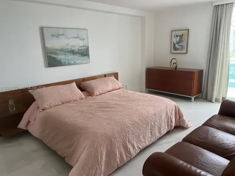 100 Bayview Drive Sunny Isles Beach FL 33160