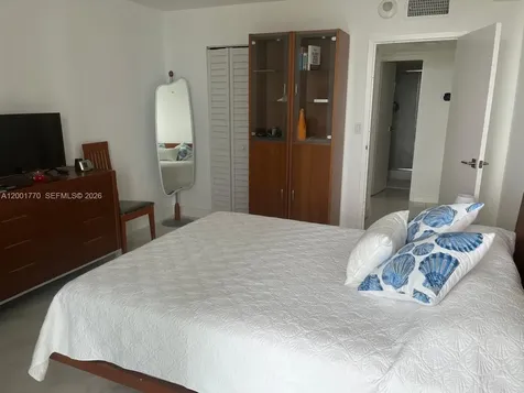 100 Bayview Drive Sunny Isles Beach FL 33160