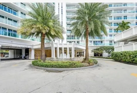 100 Bayview Drive Sunny Isles Beach FL 33160