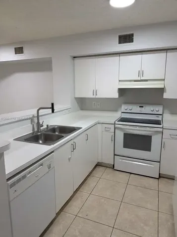 2173 Renaissance Boulevard Miramar FL 33025