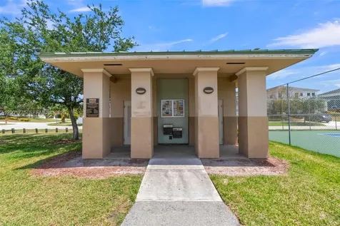 7810 SW 199th Terrace Cutler Bay FL 33189