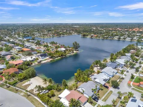 7810 SW 199th Terrace Cutler Bay FL 33189