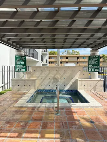 10403 N Kendall Drive Miami FL 33176