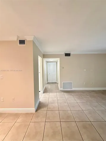 10403 N Kendall Drive Miami FL 33176