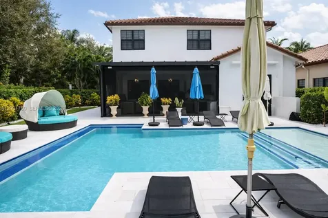 8537 NW 39th Court Cooper City FL 33024