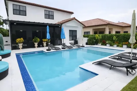 8537 NW 39th Court Cooper City FL 33024