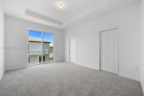 715 SE 15th Street Homestead FL 33034