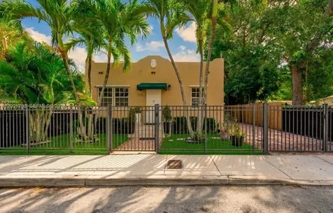 7611 NW 3rd Avenue Miami FL 33150