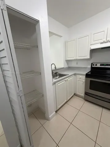 1300 NE 109th Street Miami FL 33161
