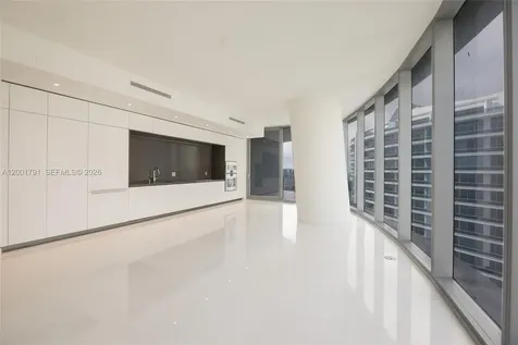 300 Biscayne Boulevard Way Miami FL 33131