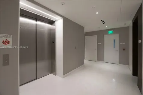 300 Biscayne Boulevard Way Miami FL 33131