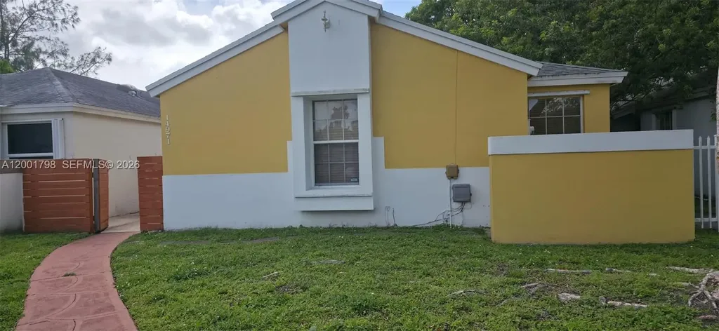 14971 SW 75th Terrace Miami FL 33193