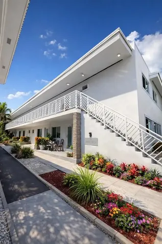 935 Bay Drive Miami Beach FL 33141