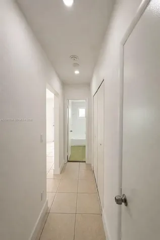 935 Bay Drive Miami Beach FL 33141