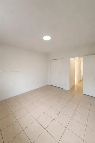 935 Bay Drive Miami Beach FL 33141