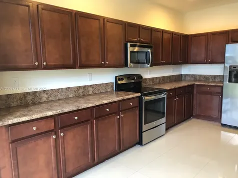 15400 SW 176th Lane Miami FL 33187